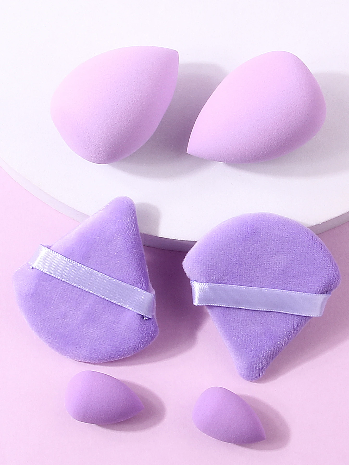6 zestawów fioletowych gąbek do makijażu - 4 gąbki kosmetyczne + 2 trójkątne puszki do pudru - miękkie narzędzia do makijażu, bez lateksu i wielokrotnego użytku