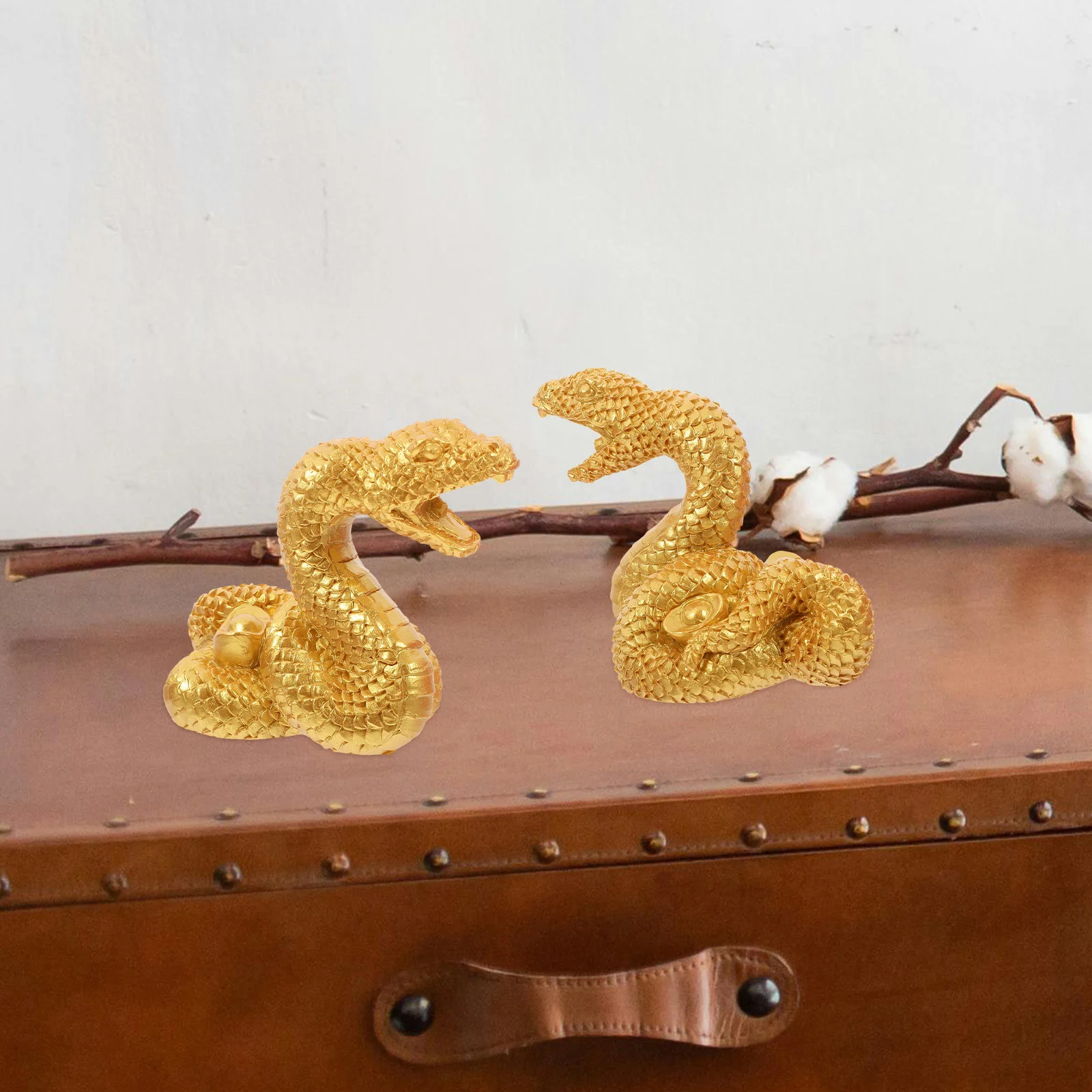 

Resin Snake Sculpture Chinese Style Home Decor Delicate Animal Statue Desktop Resin Crafts New Year Gift Decoration