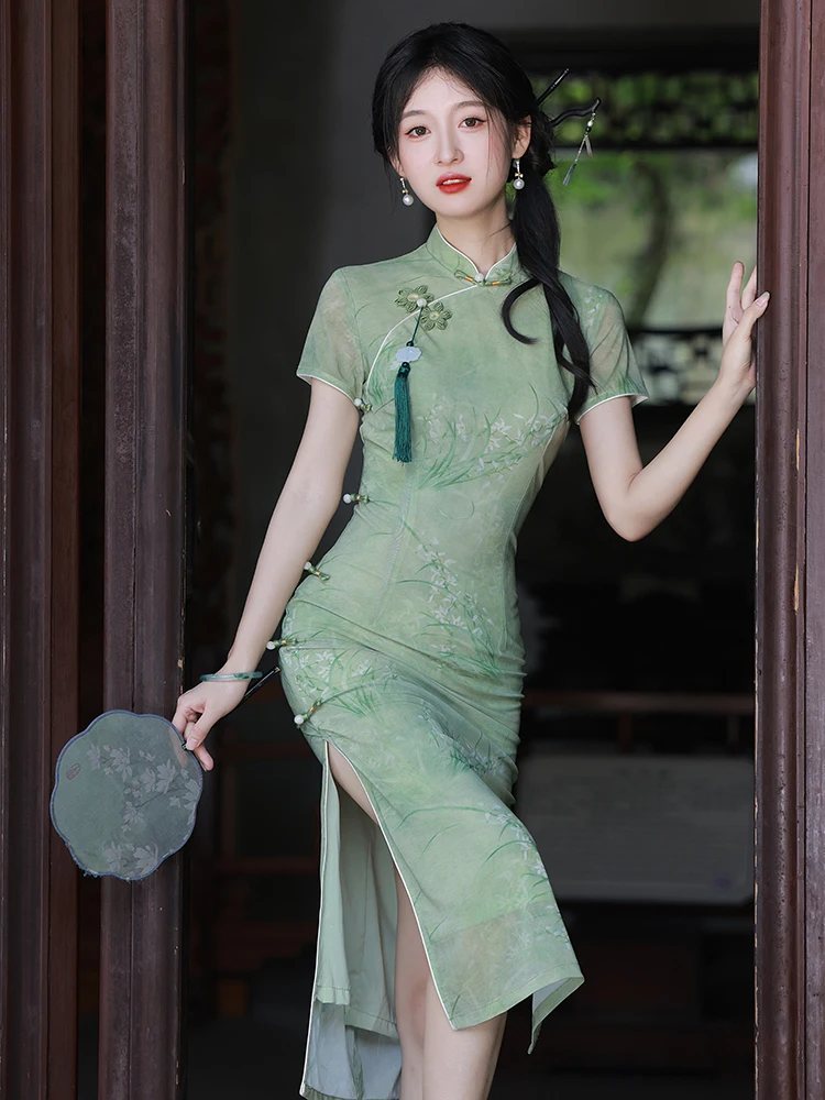 

Молодежное длинное ципао улучшенной версии для повседневной носки, для девочек, в стиле ретро, с коротким рукавом, для повседневных мероприятий, 100% материал [указать материал, если известно, иначе уточнить]