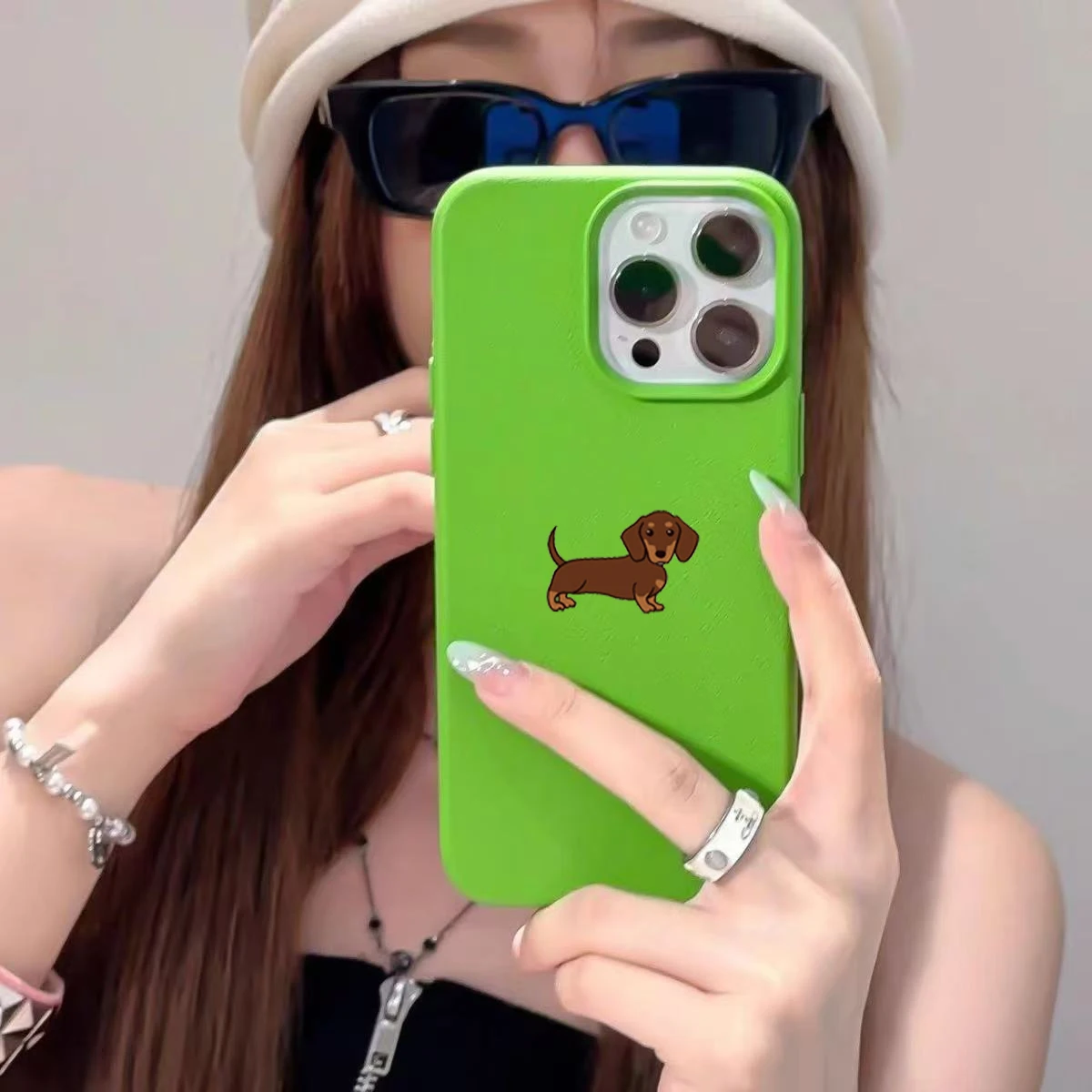 Phone Case For iPhone 18 11 12 13 14 15 16 17 Pro Max XS X XR 16E 16 Plus Air Minimalist Brown Dachshund Pattern Soft TPU Cover
