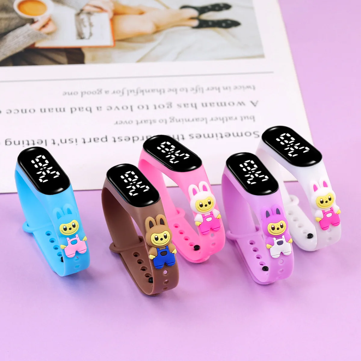 10pcs/lot جديد الكرتون LED الشكل ووتش الأطفال طالب سوار الساعات اللمس ساعة اليد الإلكترونية