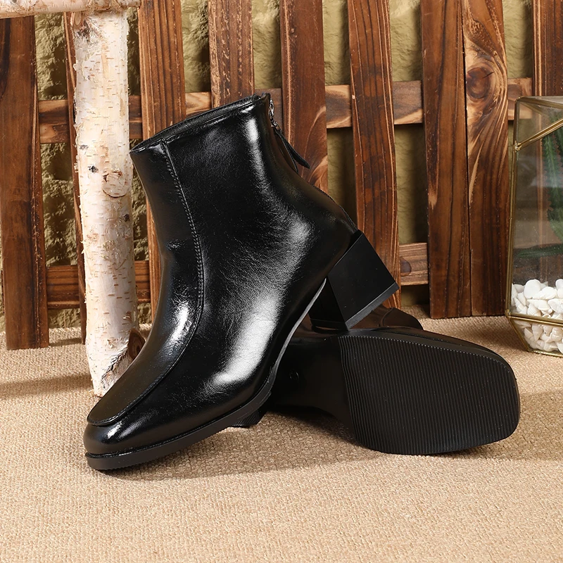 ​ ​ 2025 جديد إمرأة فرنسي ريترو صندل بكعب مكتنز حذاء من الجلد-مقدمة مربعة وسحاب خلفي أحذية التخسيس ، أحذية الخريف/الشتاء الدافئة