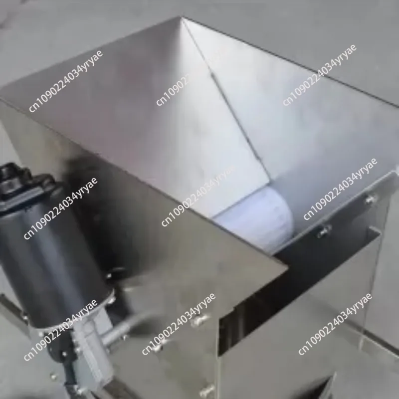 Stainless Steel Electric Grape Crusher Blueberry Mulberry Fruits Juice Press Crusher Red Wine Brewing Grape Crushing Machine