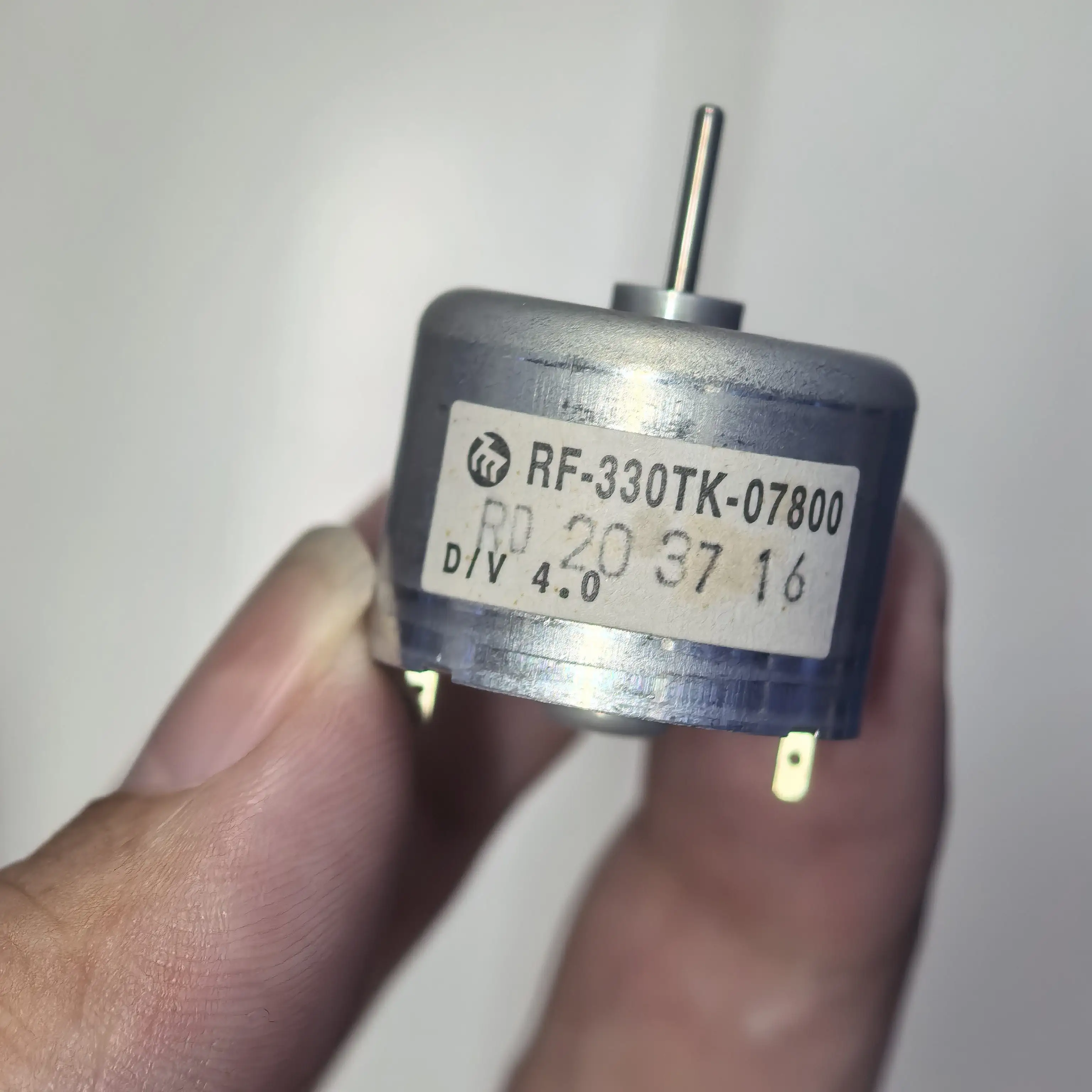 Micro 24mm MABUCHI RF-330TK Motor DC 1.5V-6V 3V 4V Low Current Mute Spindle Engine CD player Air Freshener Motor