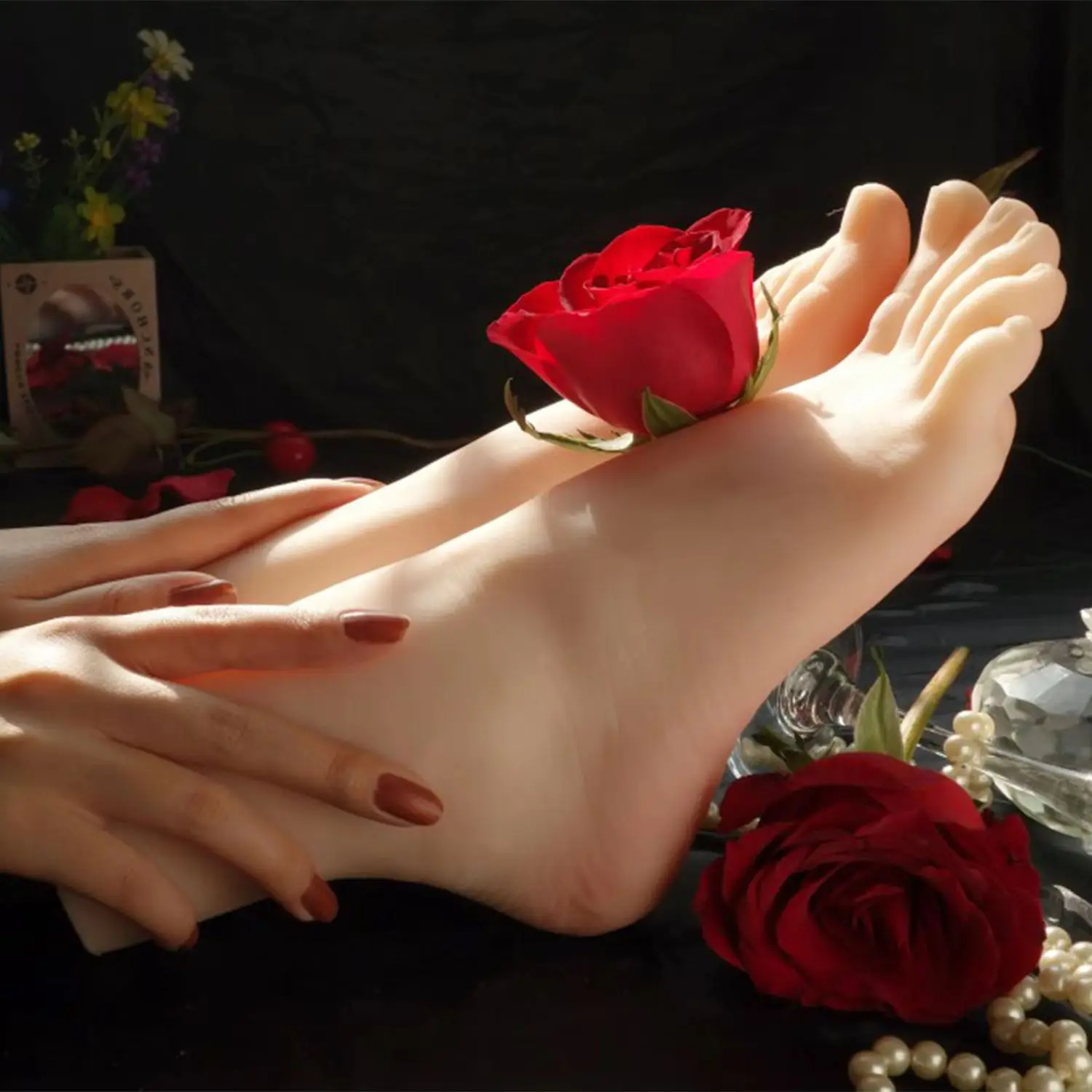 

Lifelike Female Silicone Foot Model Mannequine Feet Fetish for Sketch Henna Art Fake Nail Practice Shoes Display Props TPE