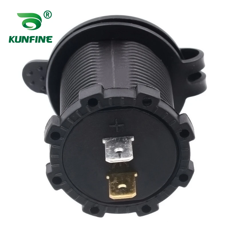 

Автомобильное зарядное устройство Dual USB 4.2A круглое с вольтметром IP66 водонепроницаемое