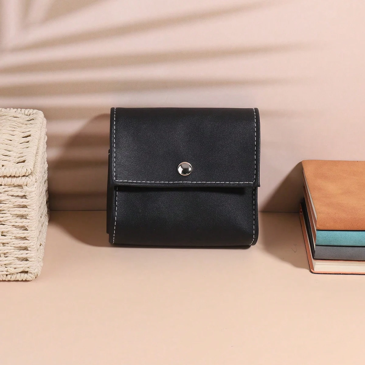 1 قطعة حقيبة جلدية إبداعية صندوق حبوب ملون ، سبعة ألوان لمدة أسبوع ، 28 حجرة ، صندوق حبوب بلاستيكي مقاوم للرطوبة