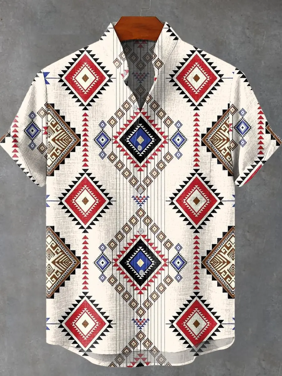 صيف 2025 قميص الباتيك فن أنيق رائع نمط الطوطم الكتان الرجال قميص قصير الأكمام عادية مريحة زر علوي