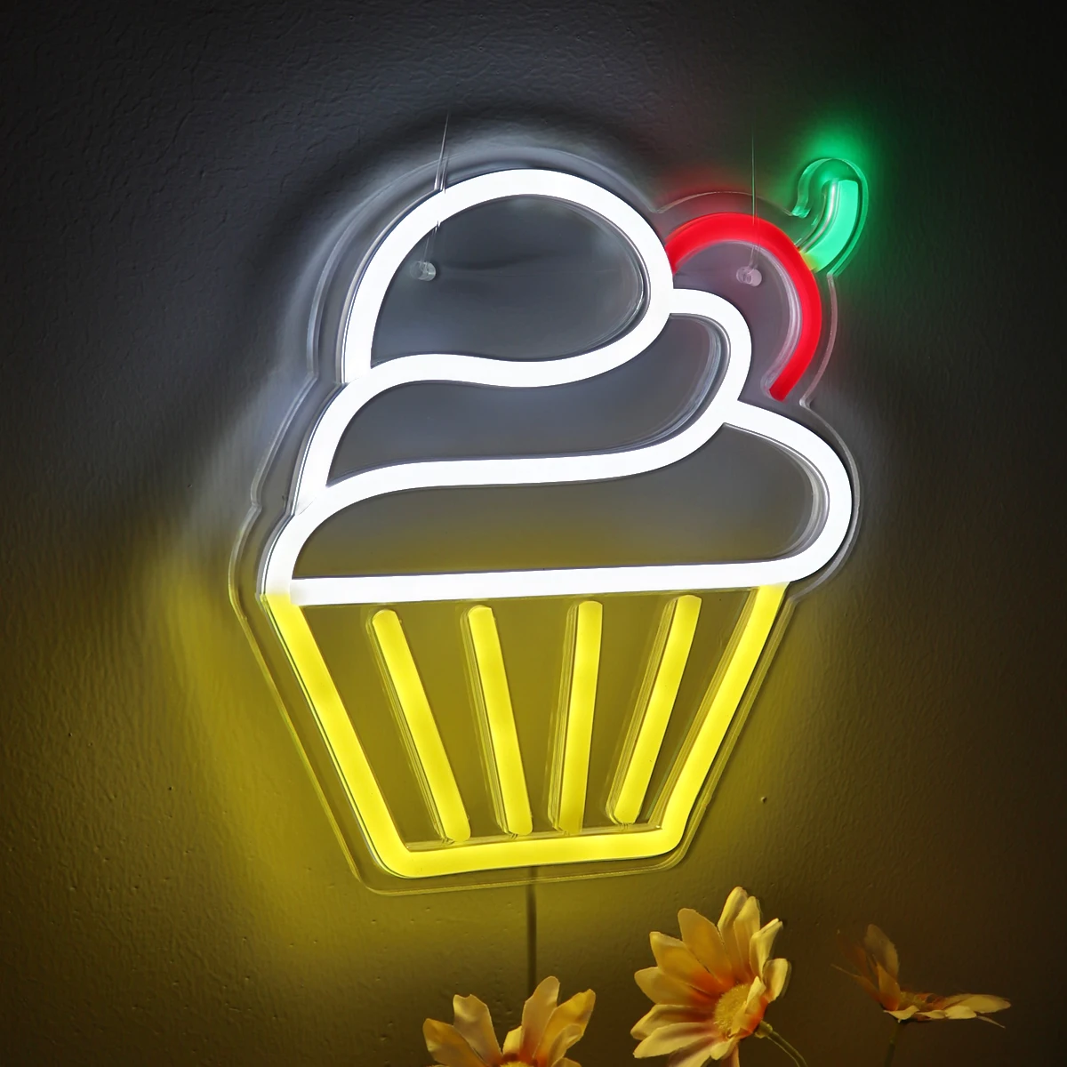 LED Wall Neon Sign for Party Decoration, Ice Cream with Cherry Cup, Bolo, Muffin, Pub, Clube, Bar, Loja, Aniversário, Quarto, 7.44 "x 8.27", 1PC