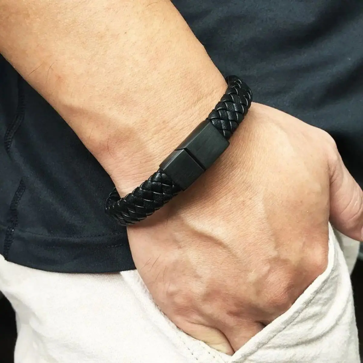 Retro Men's PU Leather Open Bangle, Simple Multi-Size Woven PU Leather Hand Rope, Outdoor Sports Gift Men's Bracelet With Retro