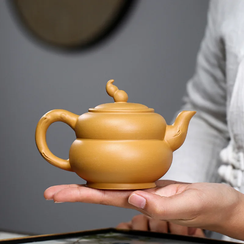 Yixing Original Ore Gold Handmade Purple Clay Available For Wholesale Starting From One Piece. Gourd-Shaped Teapot Single Pot