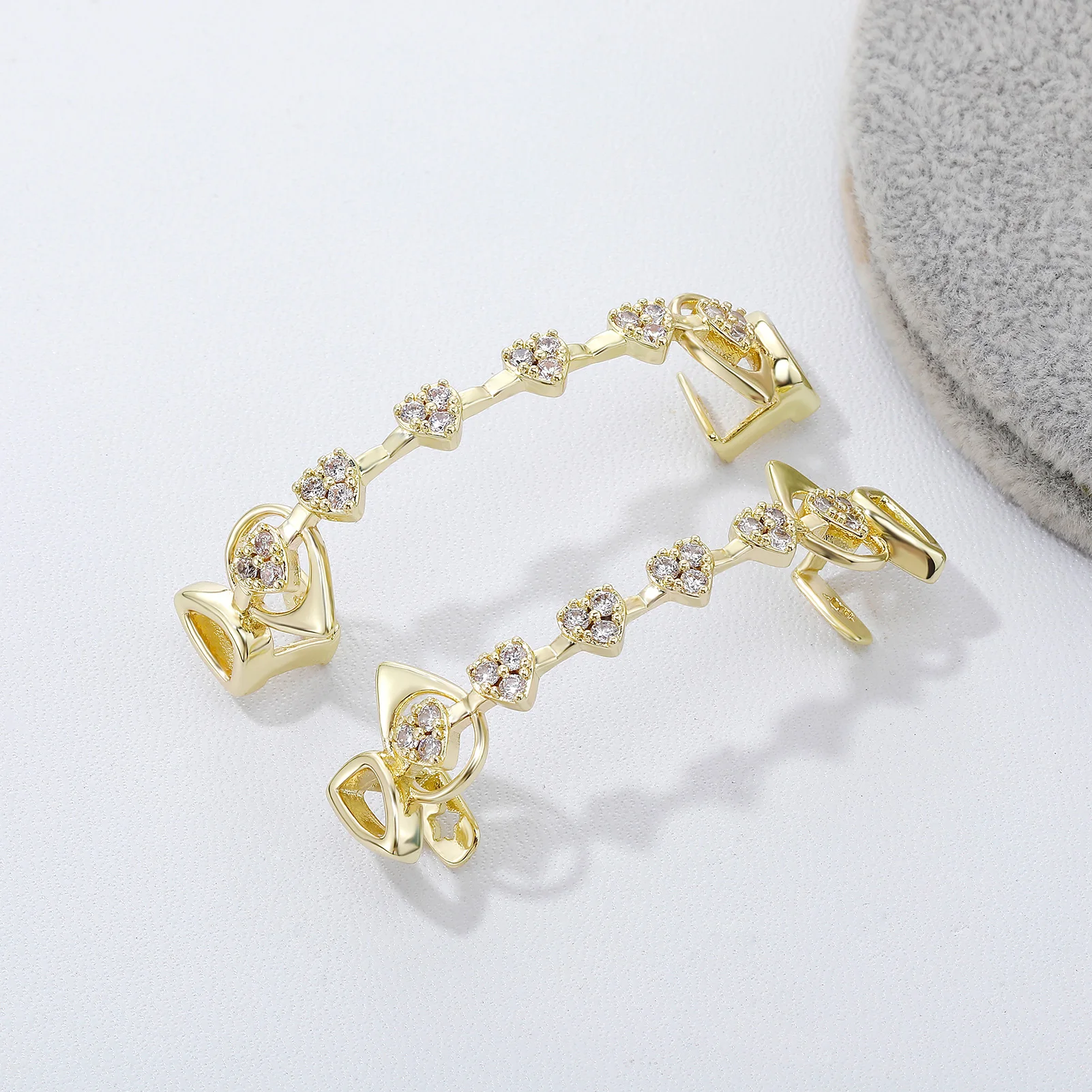 TOPGRILLZ  Hollow Heart Fang Grillz Set Micro Pave CZ Top Bottom Bar Lightweight Y2K Couple Grills Men Women - view 4