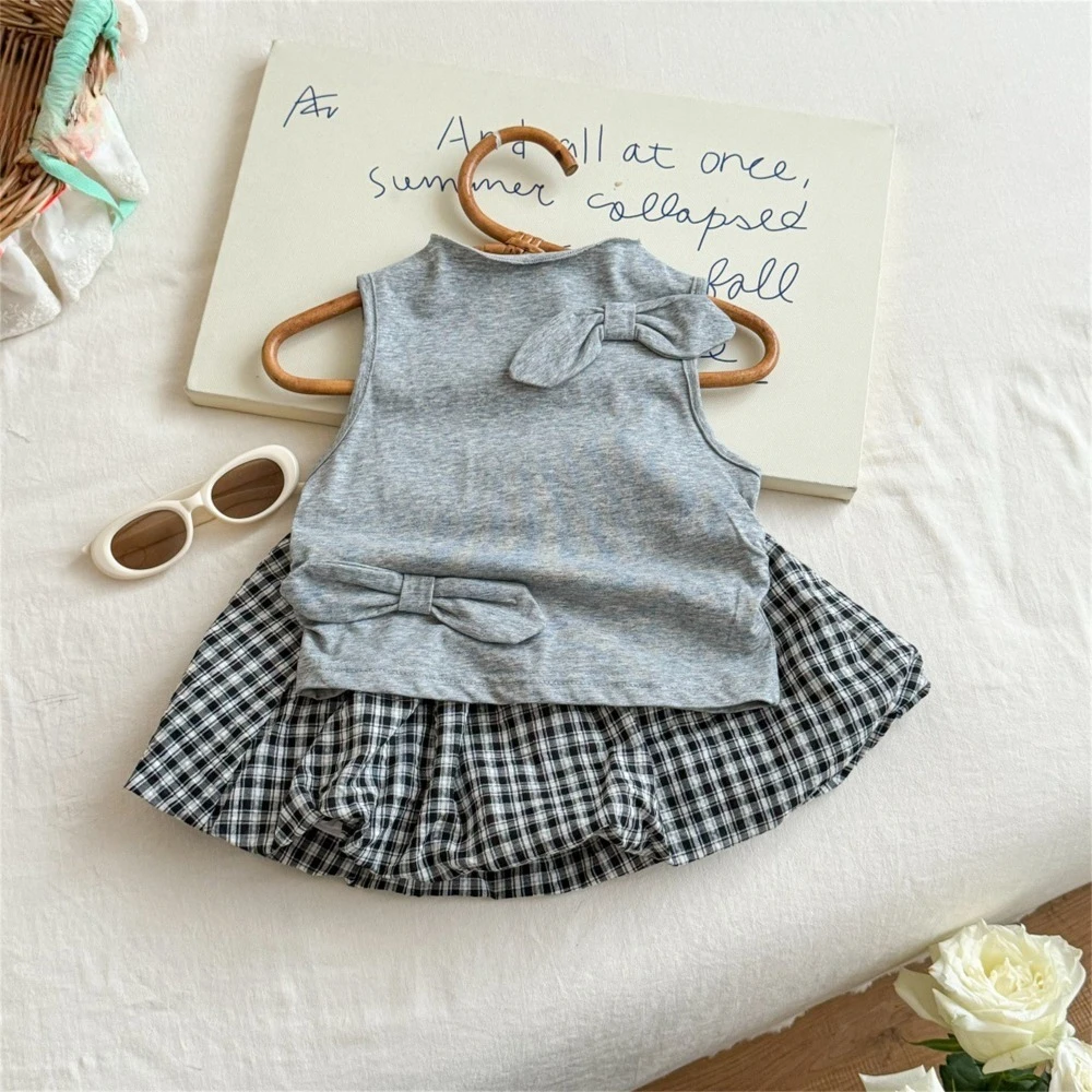 

Милый летний повседневный комплект для девочек: серый топ без рукавов с бантом и ажурными вставками + шорты в клетку
