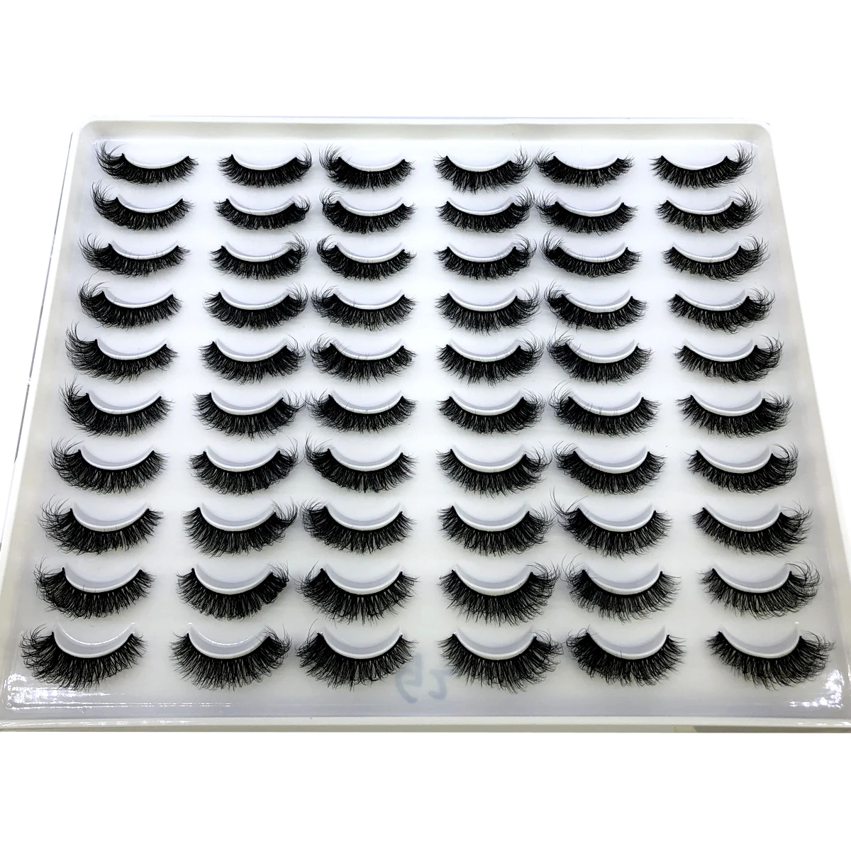 30 Paar Flauschige Lange 3D Nerz-Wimpernverlängerungen Weiche Nerz-Wimpern für Schönheit – Detail 3