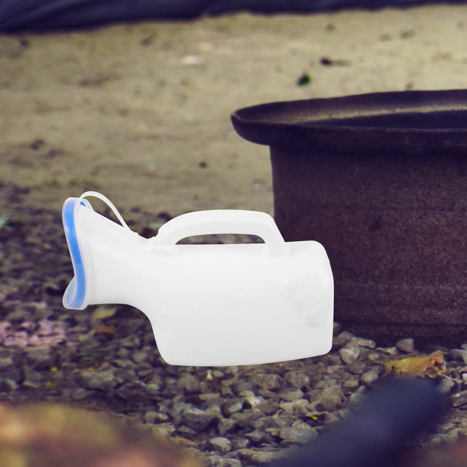 

Portable Female Urinal Reusable Travel Urine Bottle Outdoor Camping Thickened Plastic Elderly Accessory Easy Clean Leakproof Car