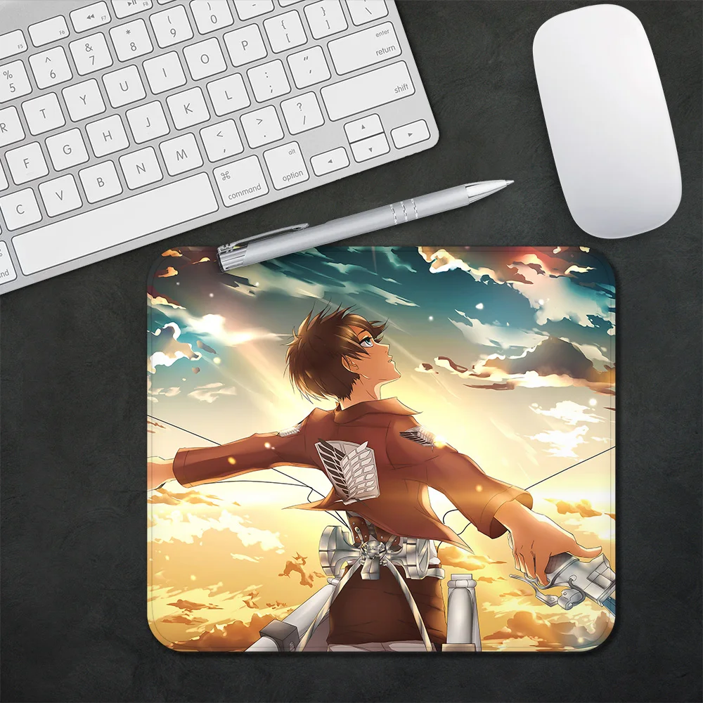 Anime Shingekis no Kyojins Hange Zoe Gaming Mouse Pad XS Small Mousepad For PC Gamer Desktop Decoration Office Mouse Mat Rug