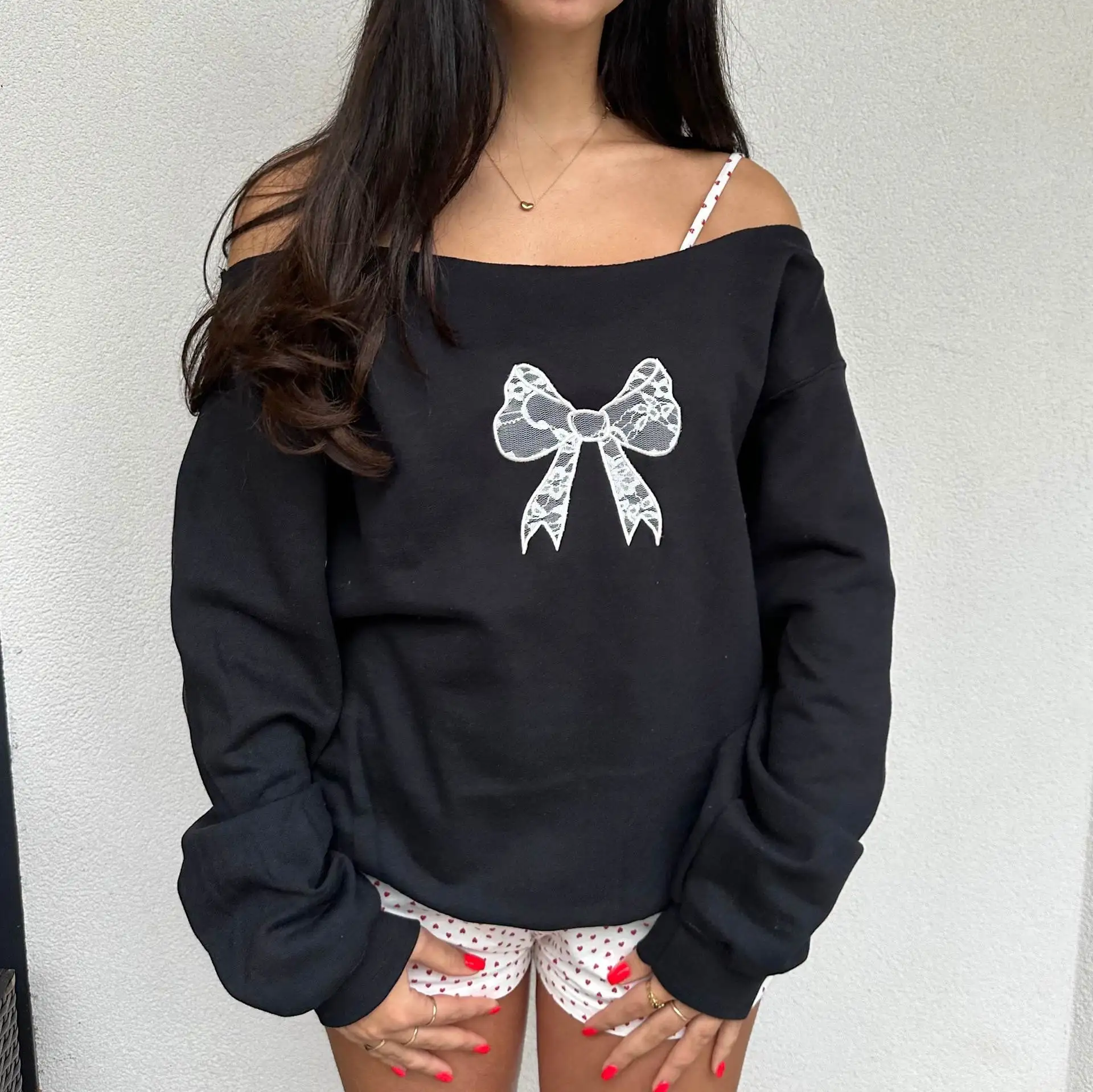 Y2K Women Coquette Clothes Off Shoulder Sweatshirts Bow Print Loose Long Sleeve Pullovers Crewneck Kawaii Tops Streetwear