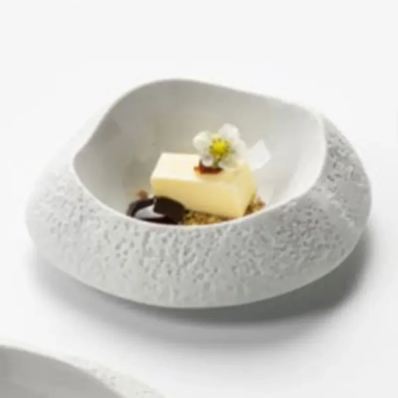 

Ceramic Restaurant Front Dish Dish Creative Dessert Snack Plate French Commercial Western Food Plate Special-shaped Plate