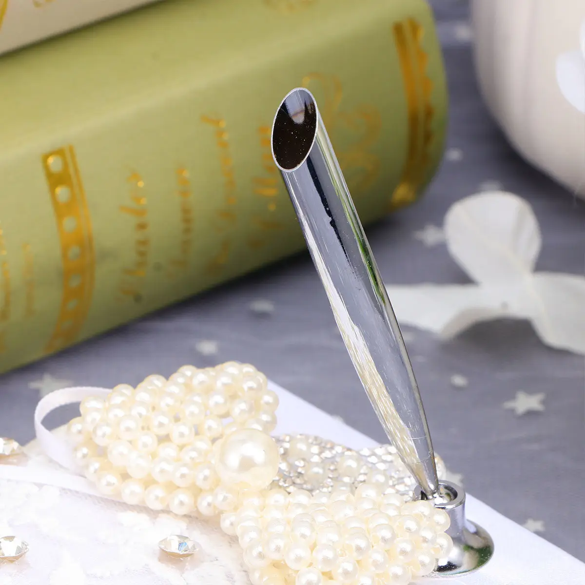

1Pcs Wedding Pen Stand Heart Bowknot Design Density Board Ribbon Decor for Signature Guest Book Party Decoration Elegant