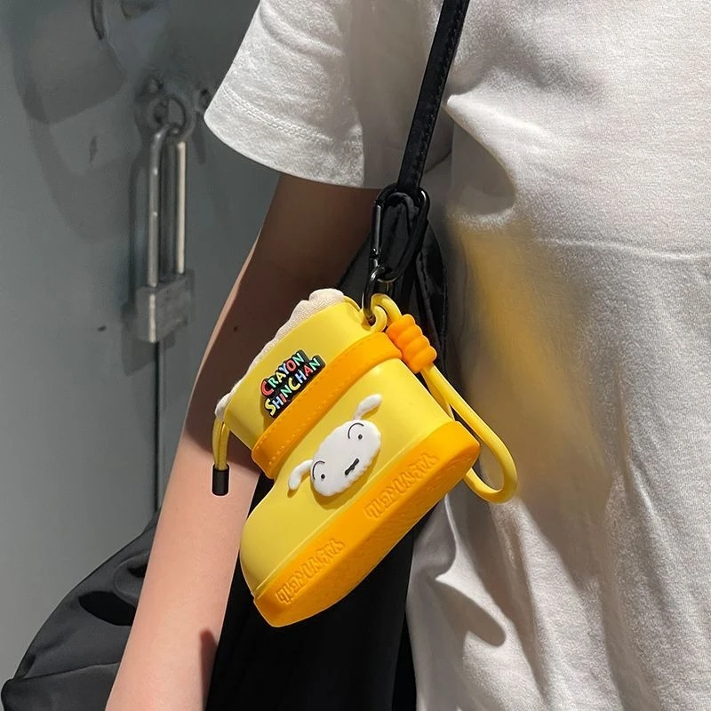 كارتون تلوين شين تشان  قلادة حقيبة التخزين المطر التمهيد سلسلة قلادة العصرية الظهر التعبئة والتغليف الحلي أصدقاء هدايا عيد الميلاد #4