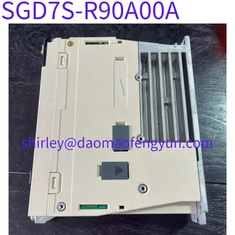 Б/у тест ОК Сервопривод SGD7S-R90A00A