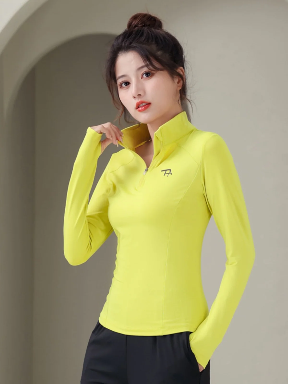 2023 Summer Golf women  Sunscreen with long sleeves and ultra-thin ice silk bottoming shirt