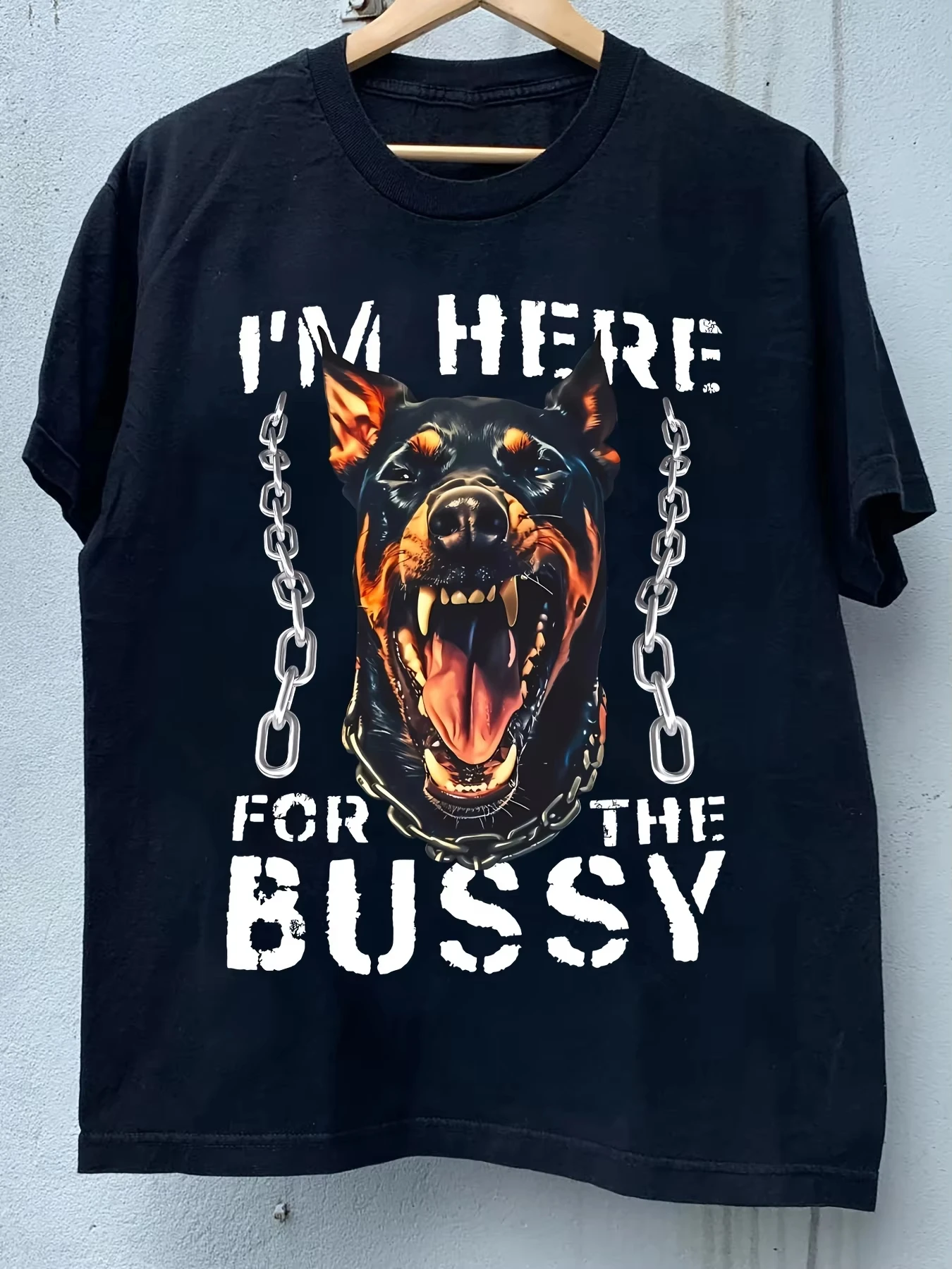 Unisex Front Print T‑shirt Angry Doberman Dog Graphic Tee Chain Element Crew Neck Short Sleeve Vintage Casual Streetwear Top