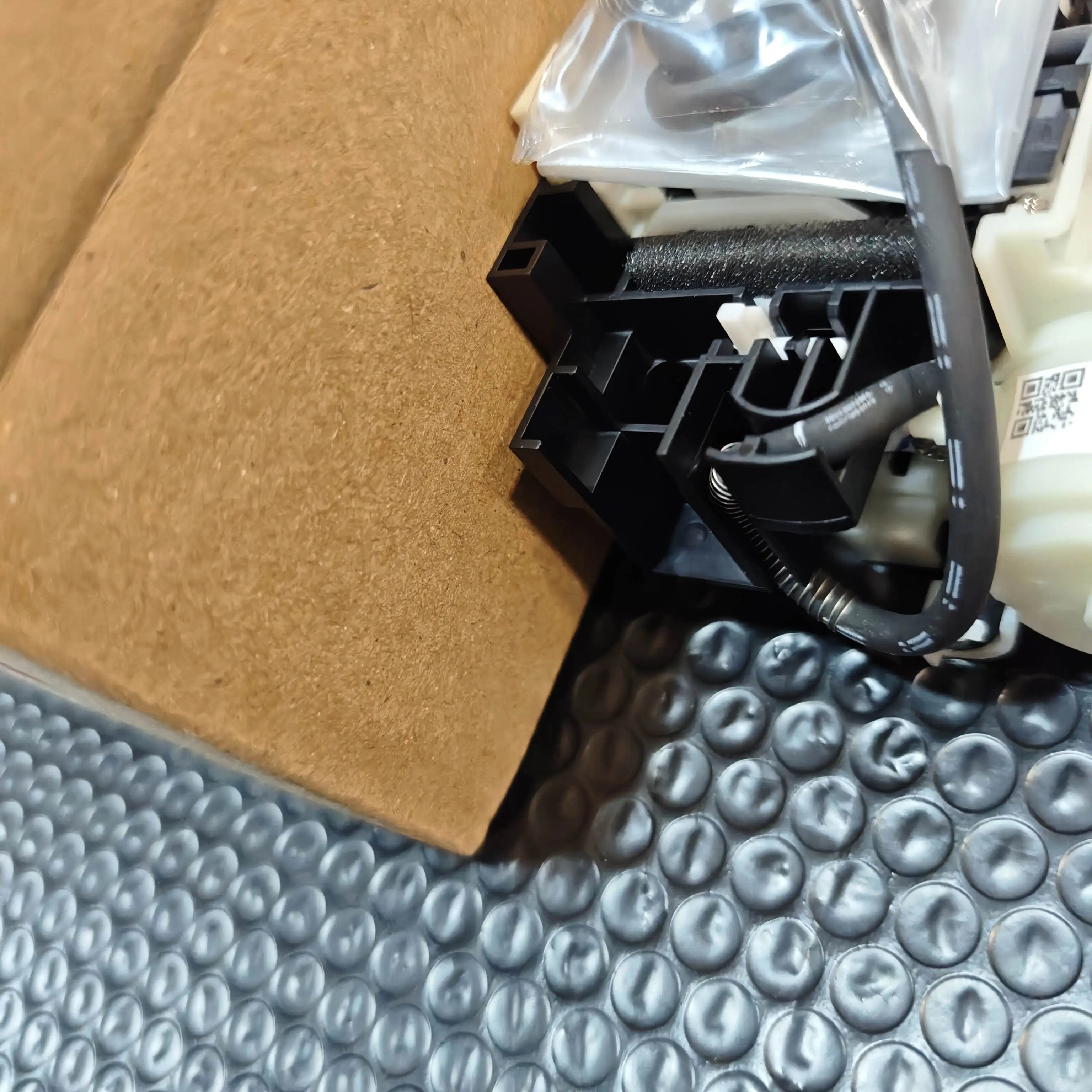 

1880515, оригинальный новый чернильный насос для Epson L18058 L8058 L8168 L8188 L18050 L8050 L8180 L8160, чернильная система в сборе