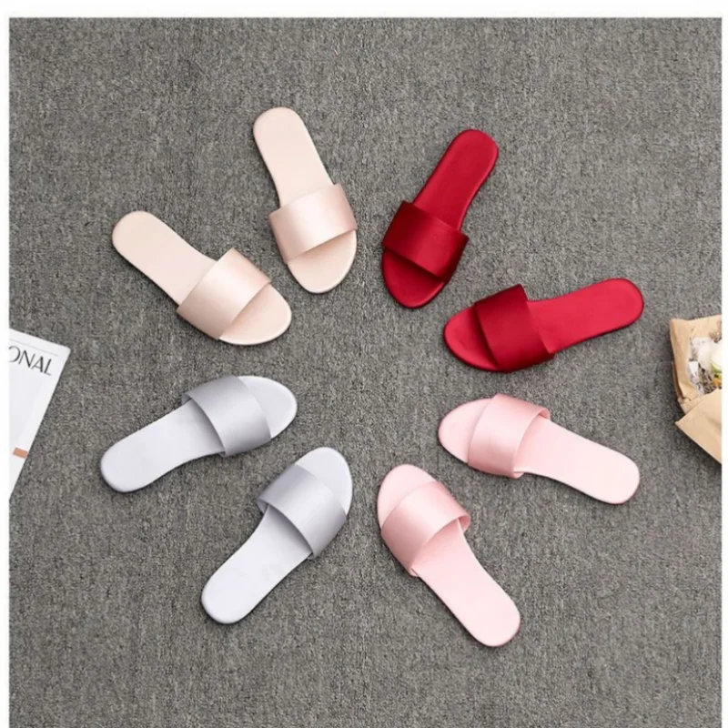 Summer Women Slides Fashion Women Slippers Sandals Soft Soles Home Bathroom Slippers Beach Flip Flops Shoes Woman Outside Flat