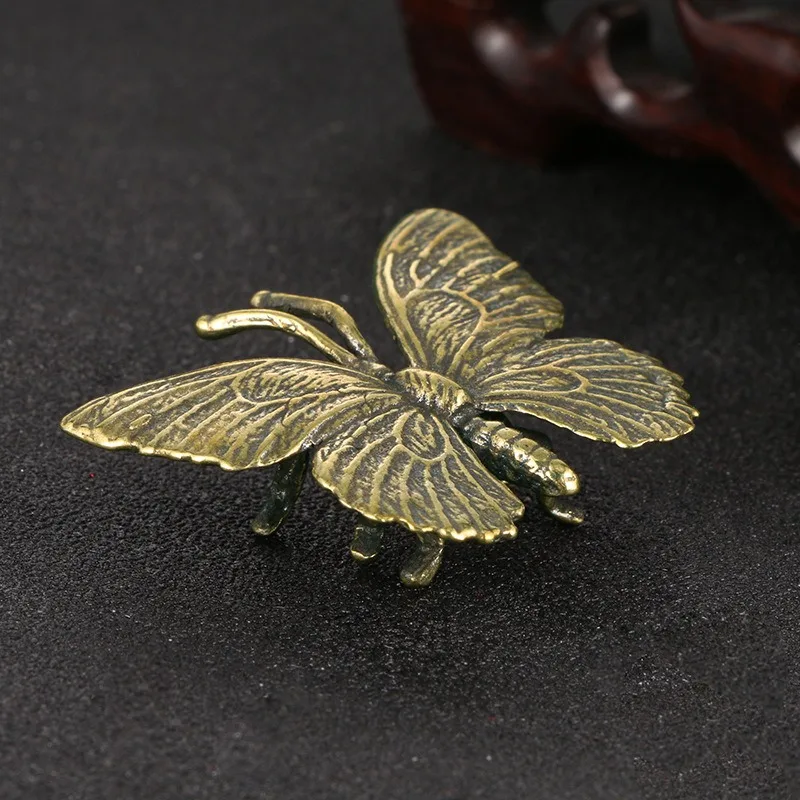 2026 Vintage Brass Butterfly Ornaments Metal Insect Tea Ceremony Tea Pet Crafts Home Decoration Butterfly Statue Ornaments