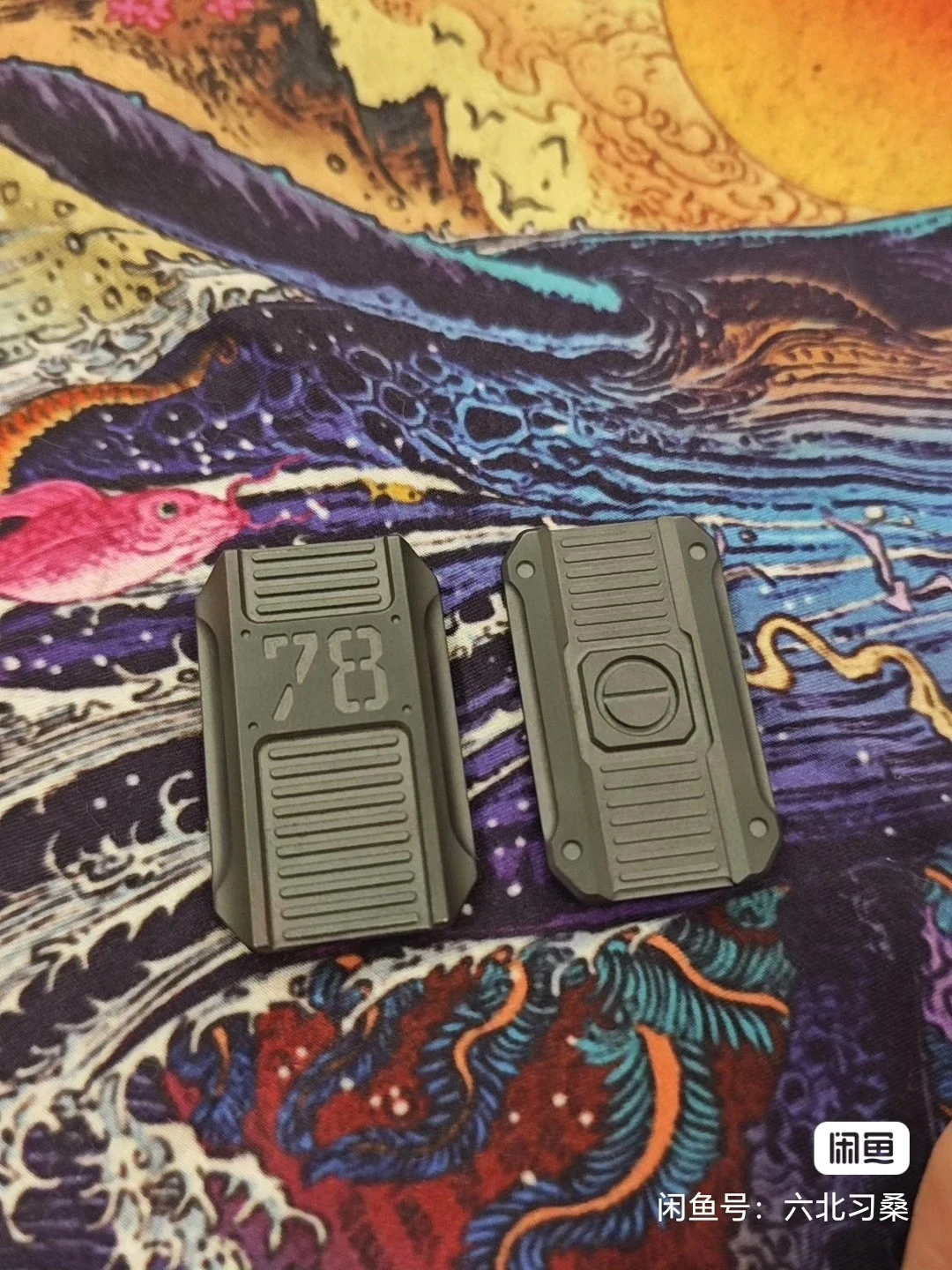 Used EDC Wan Wu EDC Zirconium Iron Royal Push Card Papa Shield Fidget Toy