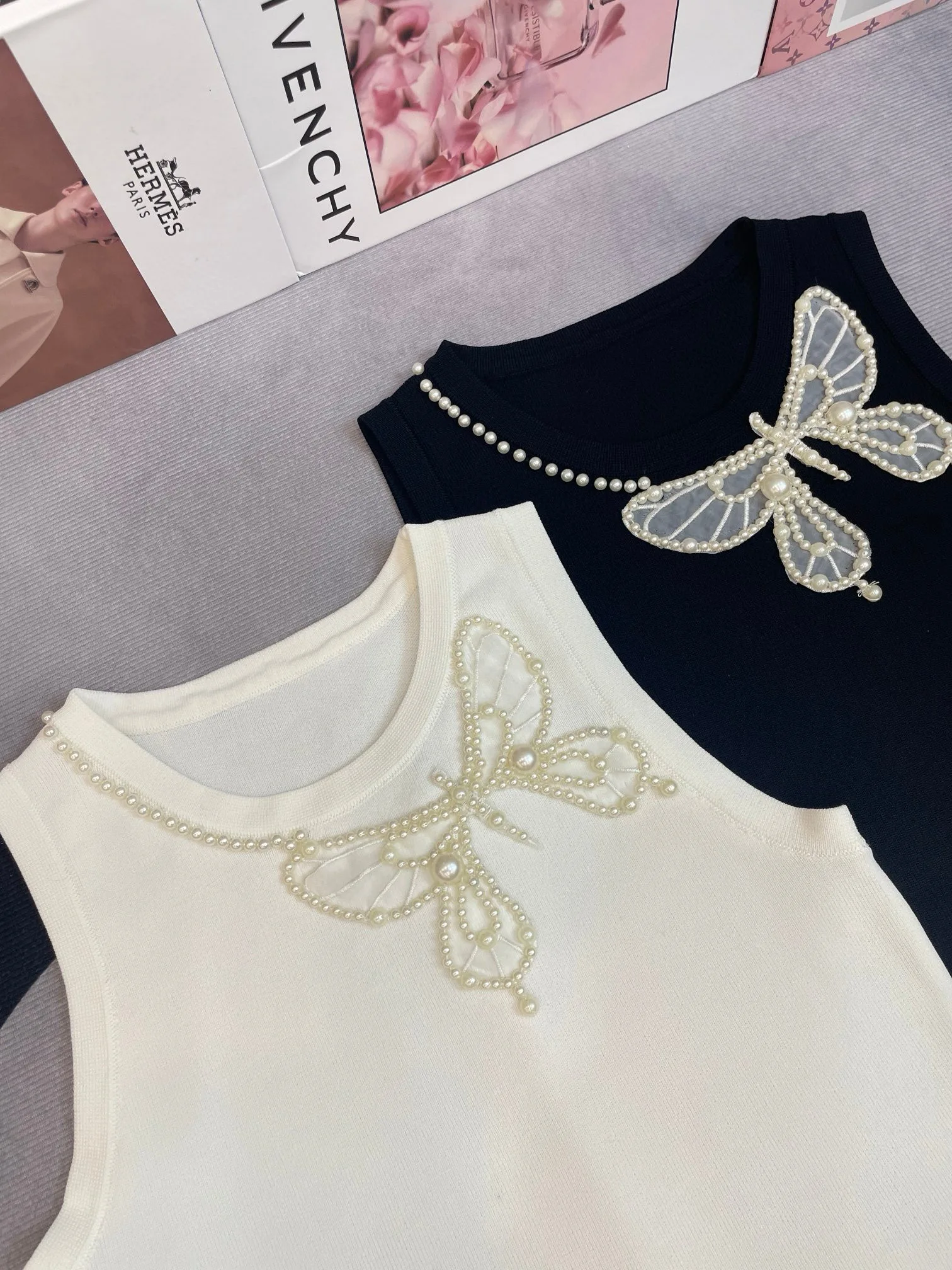 2024 Summer Round Neck Beading Butterfly Round Neck Pullover Knitted Casual T Shirt Women Loose Sleeveless Tank Tops F199