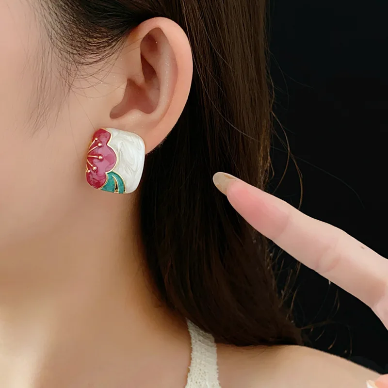 Square Metal Asymmetry Flowers Oil Dripping Earrings European American Style Personalized Fashion Stud Earrings Girls Jewelry