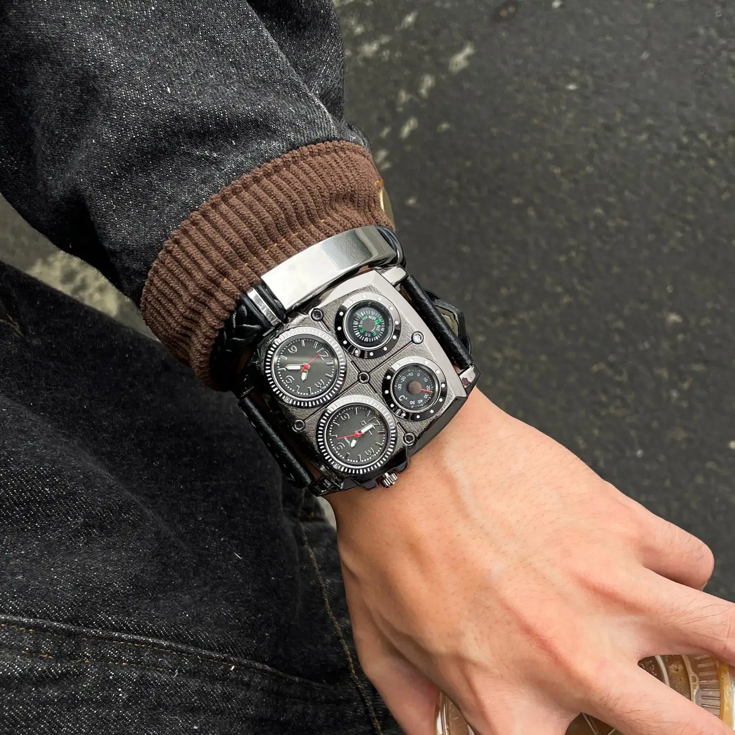 CILOA Men's Quartz Watch, Large Dial, Functional Sporty Design, Modern Casual Fashion Style, Dual Time Zone Display