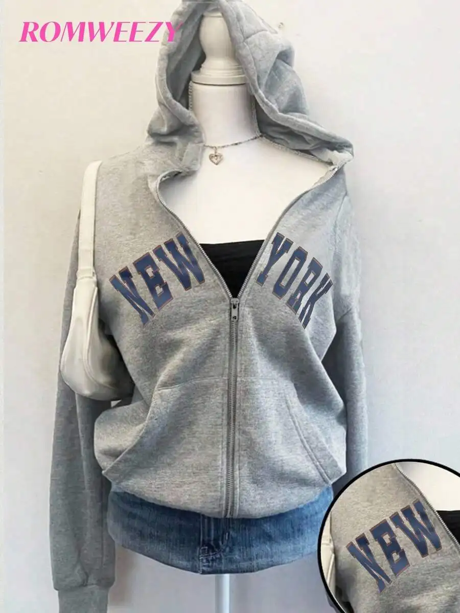 

Gray Zip-Up Hoodie with Arch Letter Print, Oversized Fit, Warm Knit Fabric for Autumn Winter