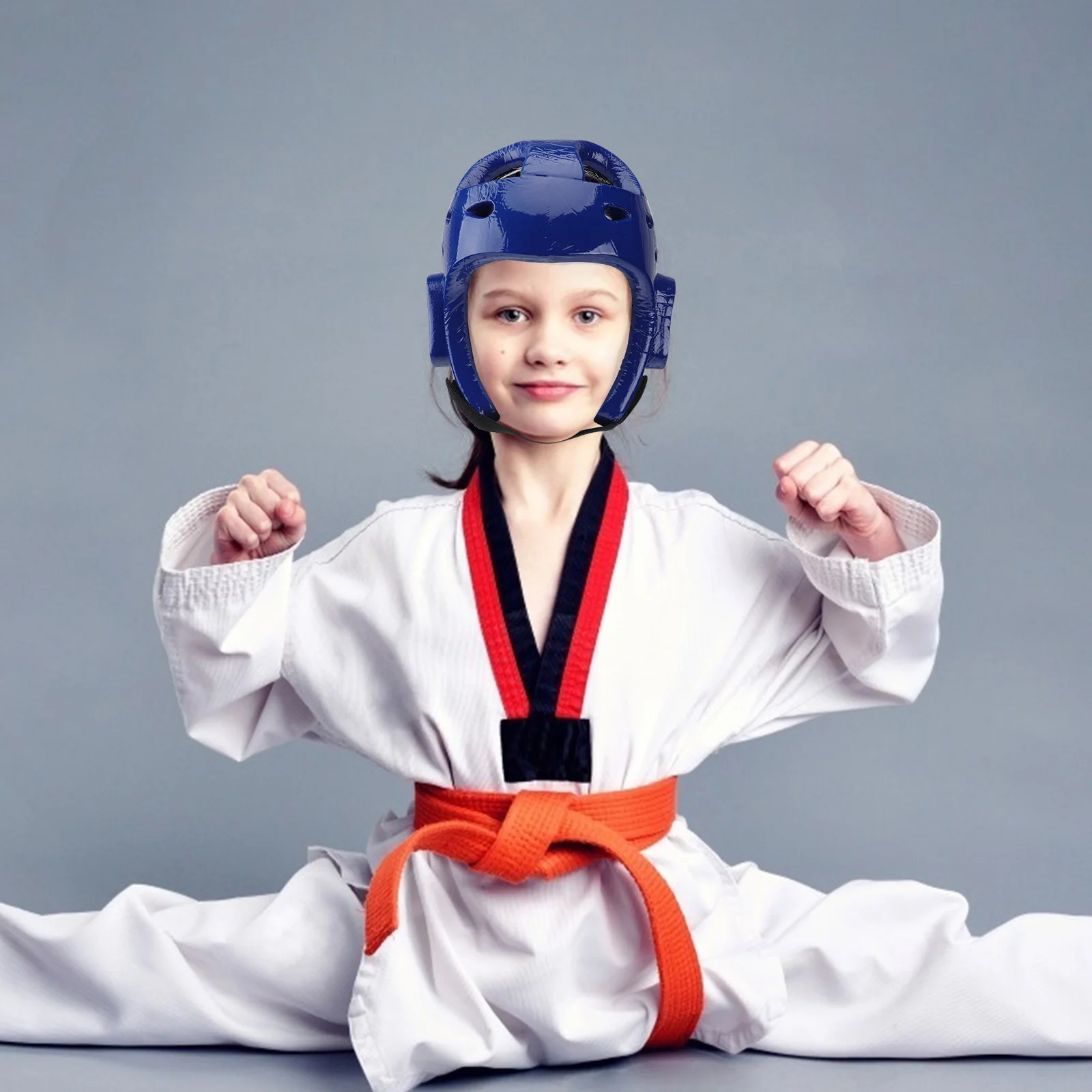 

EVA for Shock Absorbant Kickboxing Headgear Air Vented Protective Taekwondo Gear Size M Blue