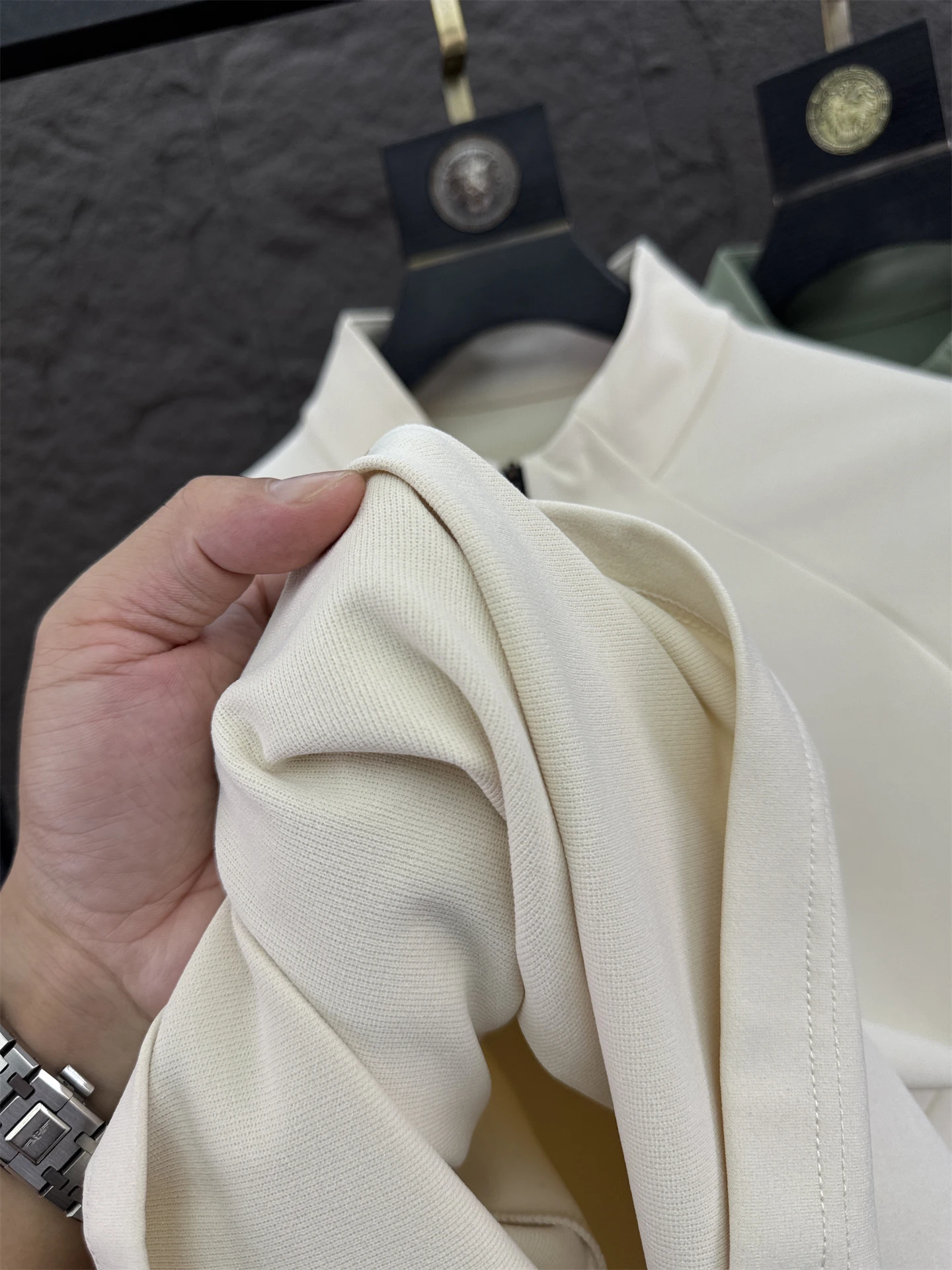 Svip Xio 2900 وظيفة الخياطة Thiened طويل Sve تي شيرت الرجال عادية سستة لون نقي مريح الخريف الوقوف طوق