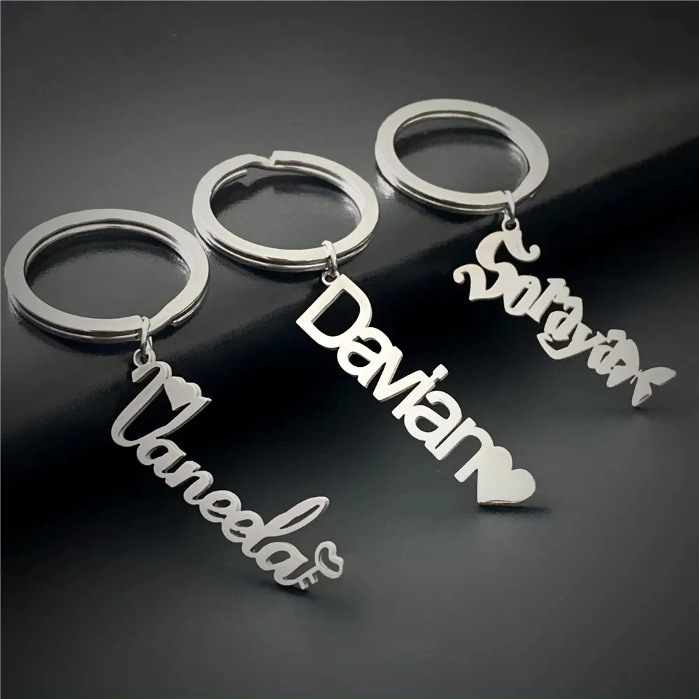 Kiss Jewelry Fashion Customized Name Text Letters Pendant Keychain Stainless Steel Personalized Key Chain Women Men Lovers' Gift