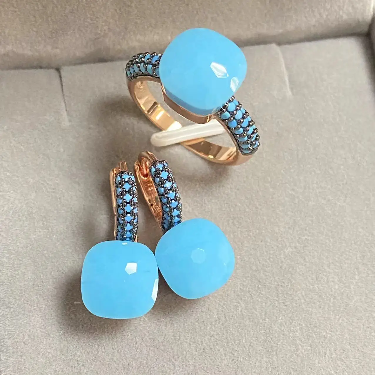 

2Pcs/Set Classic Jewelry Set Ring Earrings Inlay Turquoise Zircon With Black Gun Plated 34Colors Candy Crystal Jewelry Set