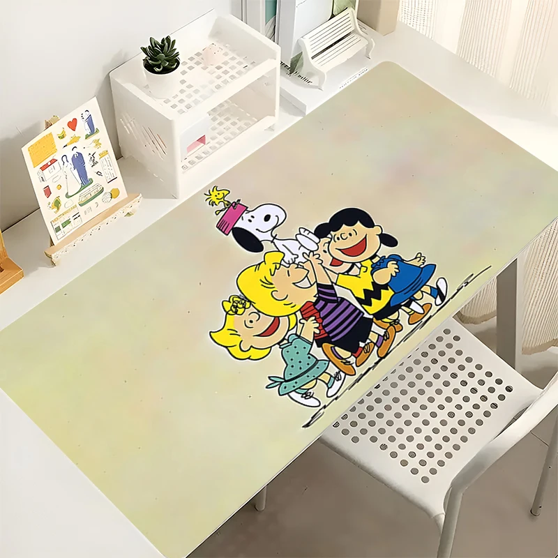 

Mouse Pad PC Accessories Keyboard Pad Office Desk Mat Cartoon S-snoopy Anti Slip Mousepad Large Gaming Mats Rubber Extended Pad