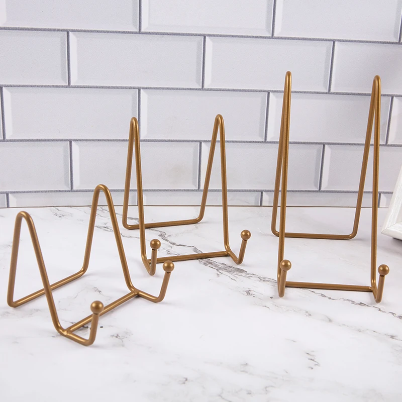 1 قطعة لوحة عرض موقف الصورة الحامل لوحة معدنية تقف حامل عرض الصور إطار الصورة طبق مزخرف طبق الطاولة الفنون