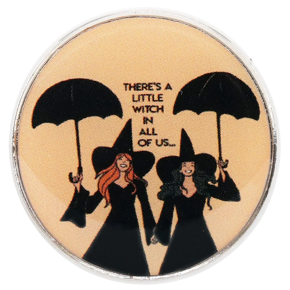 Es gibt eine kleine Hexe in uns allen Abzeichen niedliche Hexen brosche Cartoon Dekoration