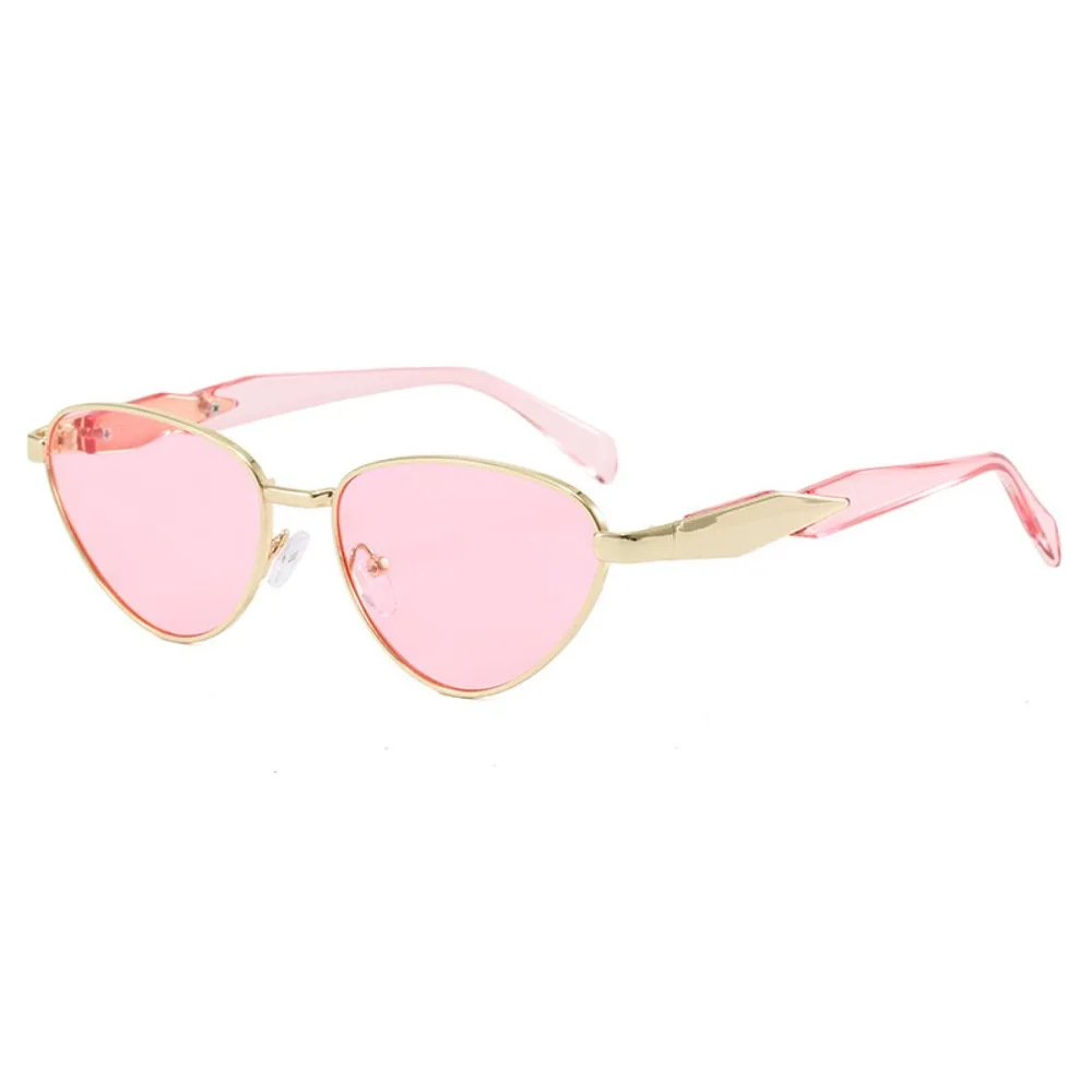 

Designer New Triangle Sun Glasses Alloy UV400 Cat Eye Sunglasses Luxury Travel Spicy Girls Shades Glasses Outdoor