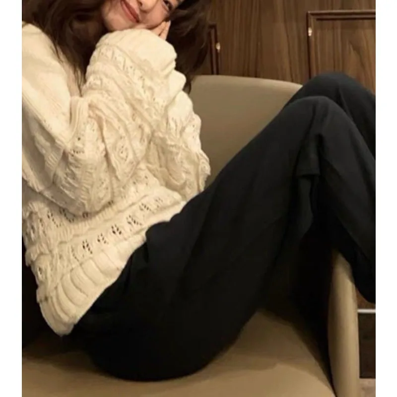 

Flared Sleeve Sweater for Women in Autumn and Winter, A Super Beautiful and Gentle Style Pullover Crochet Knitted Top