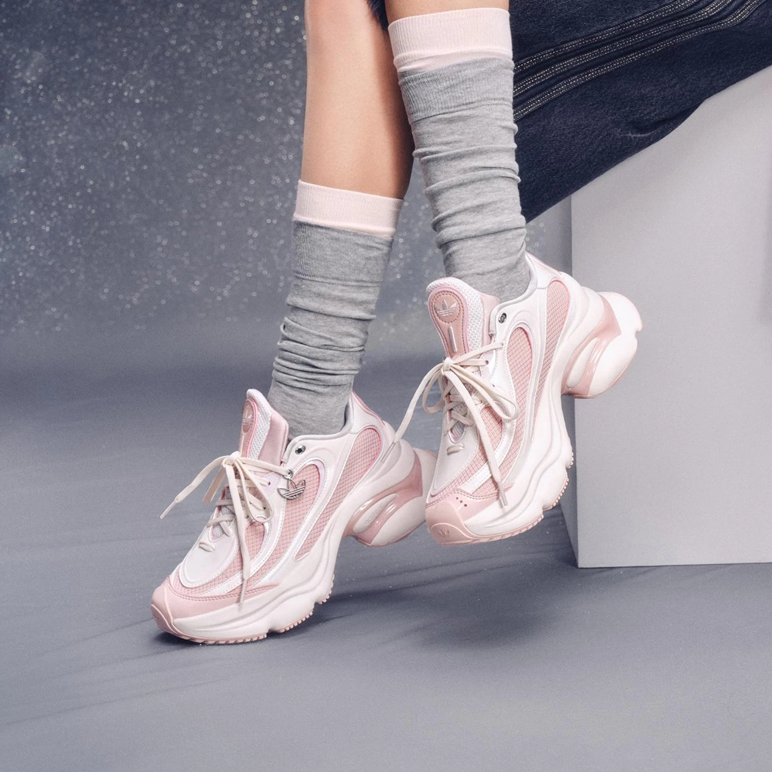 

Adidas оригинальные женские классические прочные кроссовки на платформе KI0556