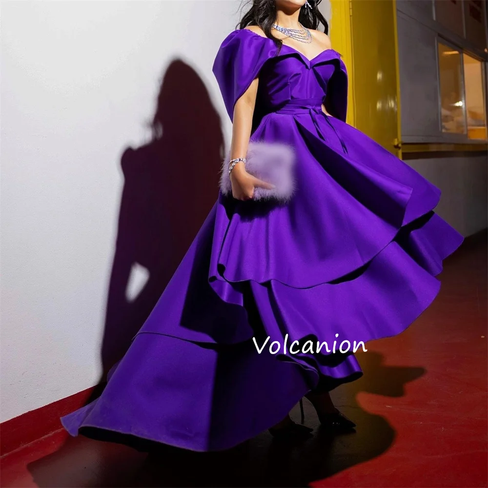 Gaun Midi A-line Bahu Terbuka Pita Selempang Charmeuse Kustom Acara Dipesan Lebih Dahulu Malam Formal Sederhana Elegan