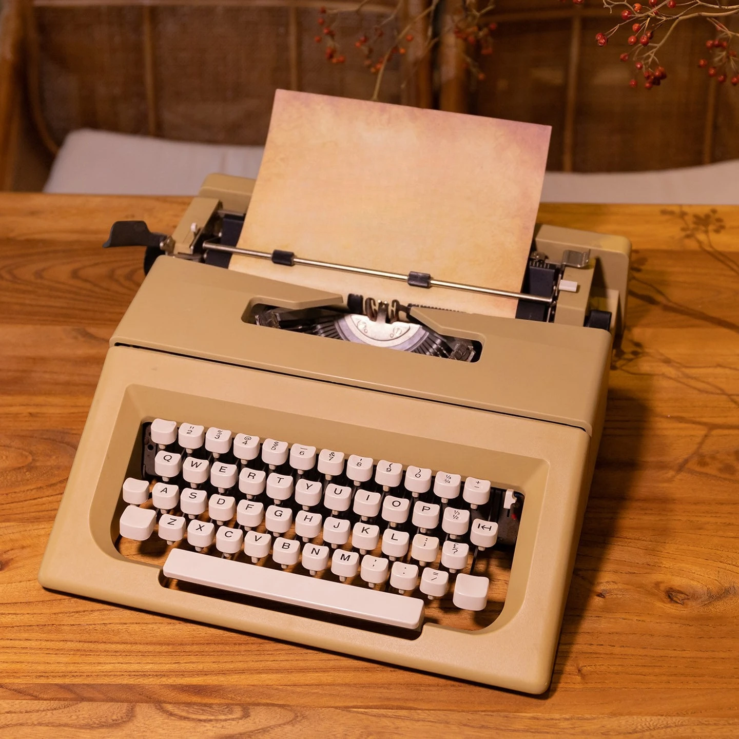 Vintage Mechanical Typewriter English Old Things Normal Use Retro Collection Literary Gifts  Not Brand New
