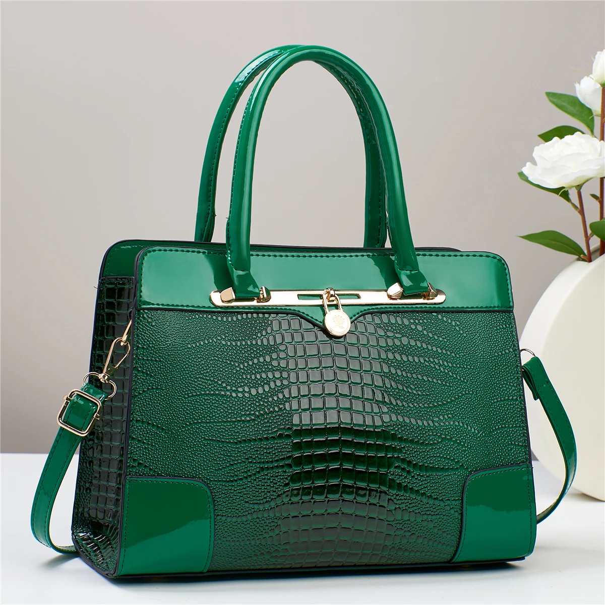 Trendy Crocodile Pattern Tote Bag, Portable Multi-pocket Shoulder Bag, Perfect Handbag For Commuting