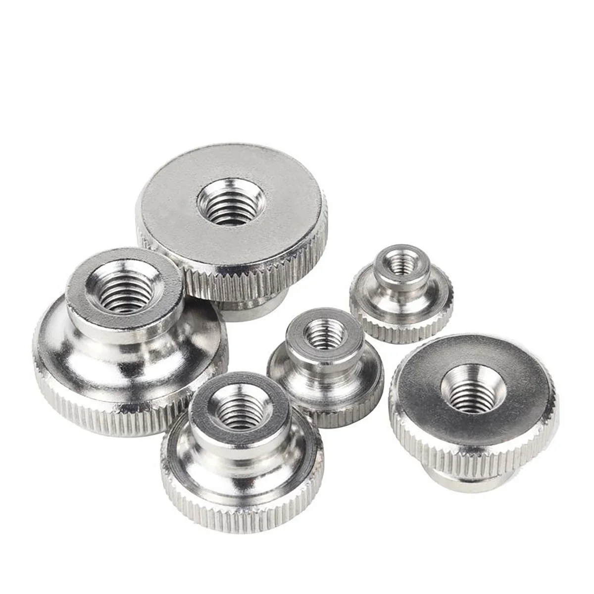 Dado zigrinato a testa alta in acciaio inossidabile 304 / Foro passante Foro cieco Testa grande Regolazione Passo Vite a mano Dado M3-M12