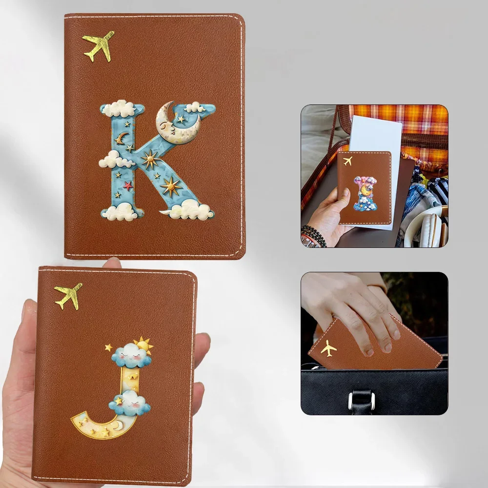 휴대용 접이식 여권 홀더 내구성이 뛰어난 여권 보관 케이스 무지개 빛깔의 구름 이니셜 이름 26 글자 패턴